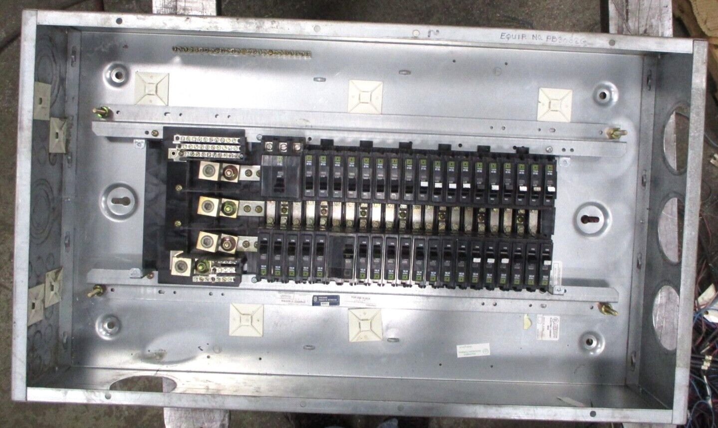 Square D NQ0D442L225CU Panel Board Circuit Breaker 208Y/120 240 3 Phase A8488AB