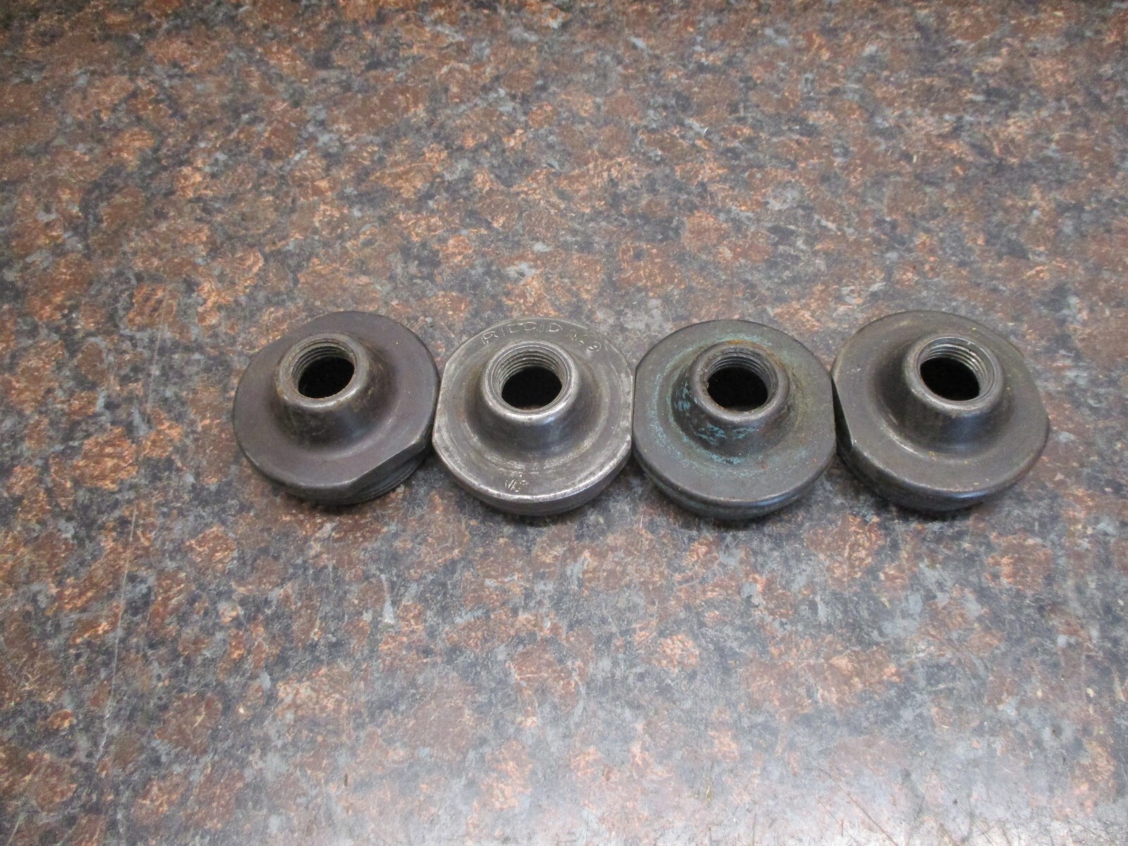 RIDGID NO. 9 NIPPLE CHUCK 1/2″ ADAPTOR FOR RIDGID 819 USED FREE SHIPPING