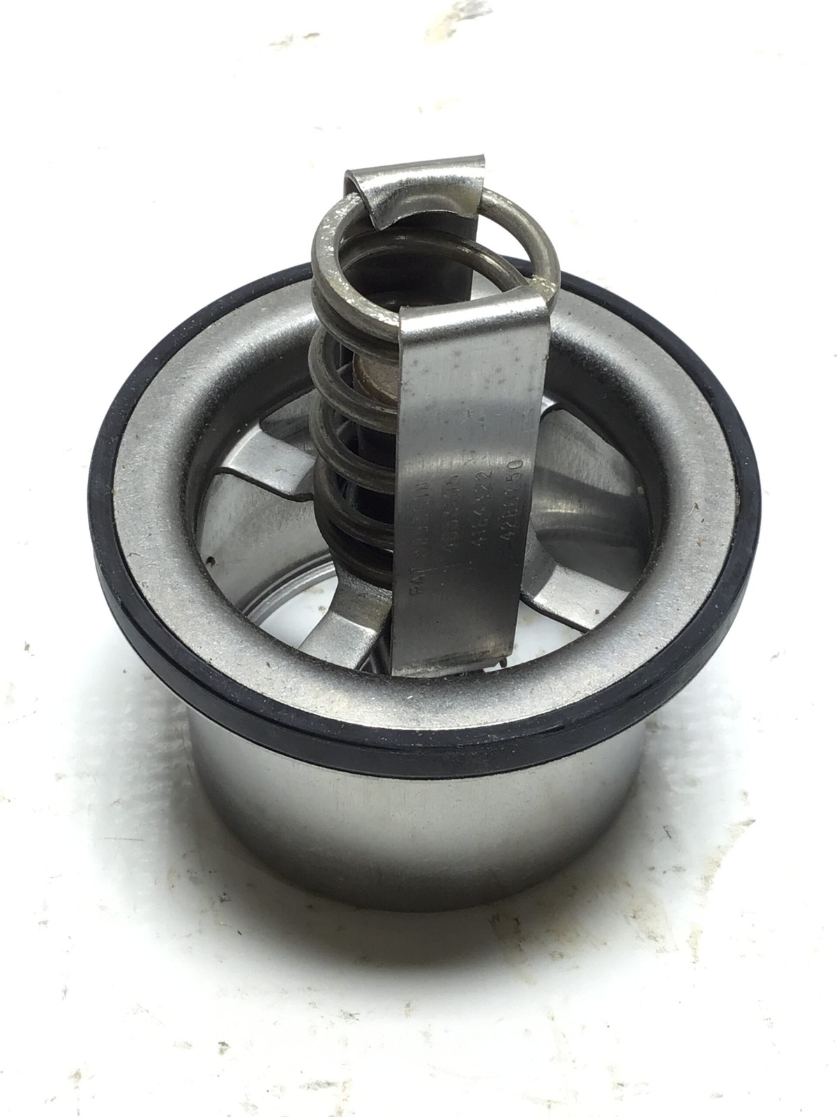 Genuine Detroit Diesel 23503825 Engine Coolant Thermostat 180°F