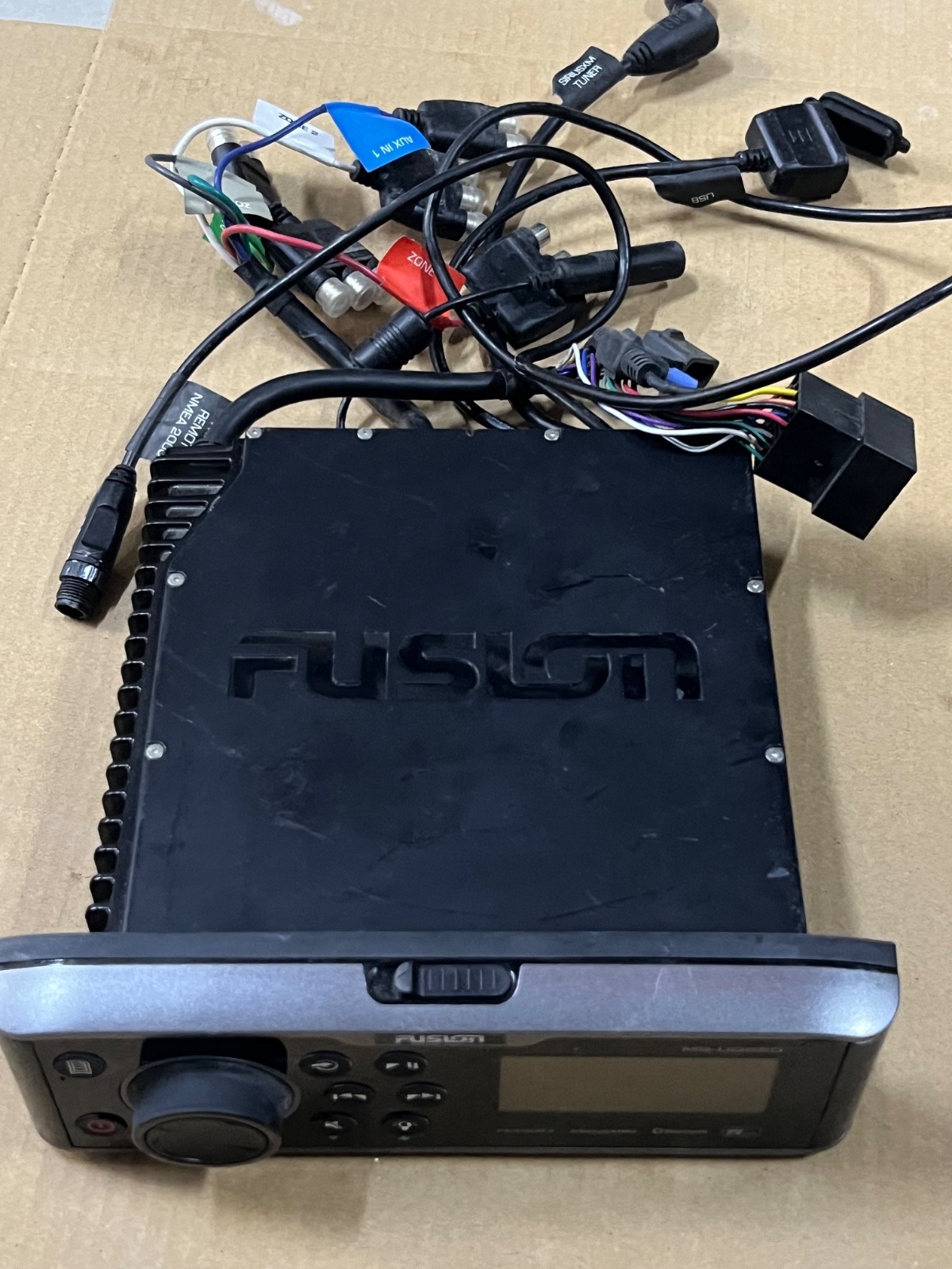 Fusion MS-UD650 650 Series FusionLink Bluetooth Radio Stereo (For Parts)