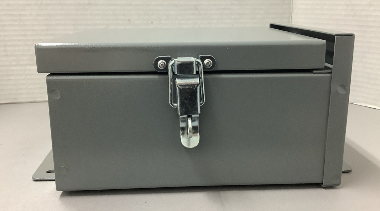 Superior Technologies 3A913 Type 3R Enclosure w/ 2W821 Back Plate (r91)