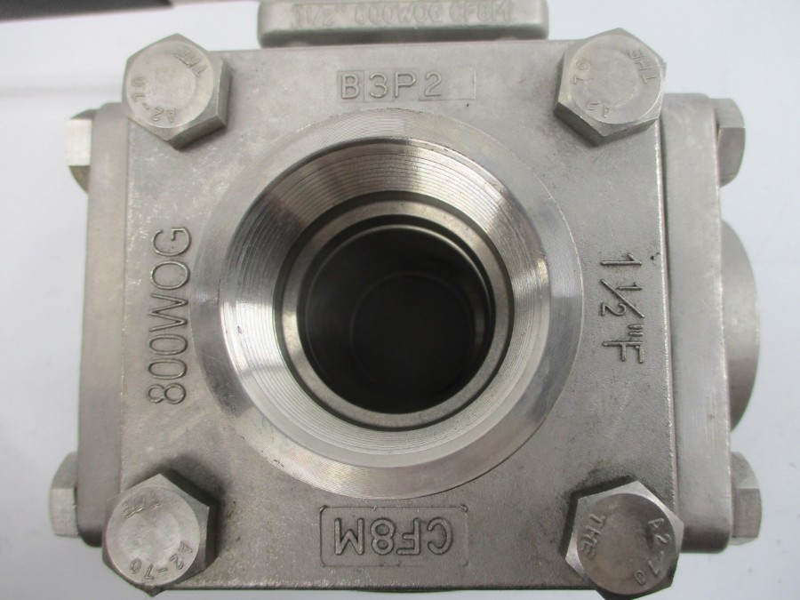 TRIAD 800WOG CF8M 1-1/2″ NSNP