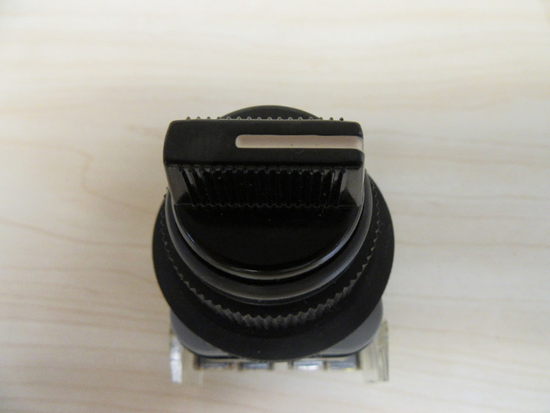 Allen Bradley 800H-JR2B Selector Switch 800HJR2B Series C