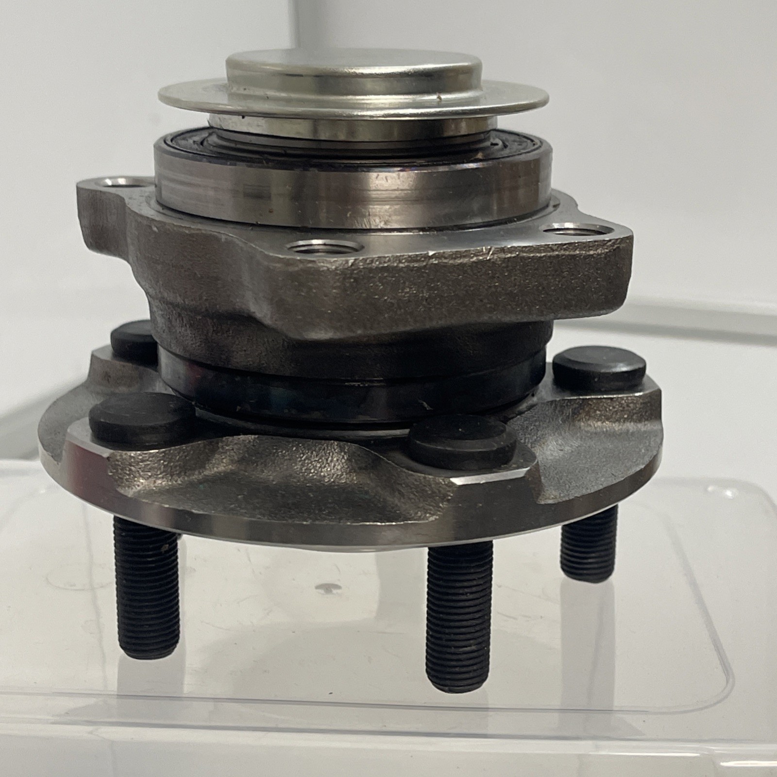 MotorbyMotor RB513352 Front Wheel Bearing Hub Assembly. Fits Subaru Toyota. S3