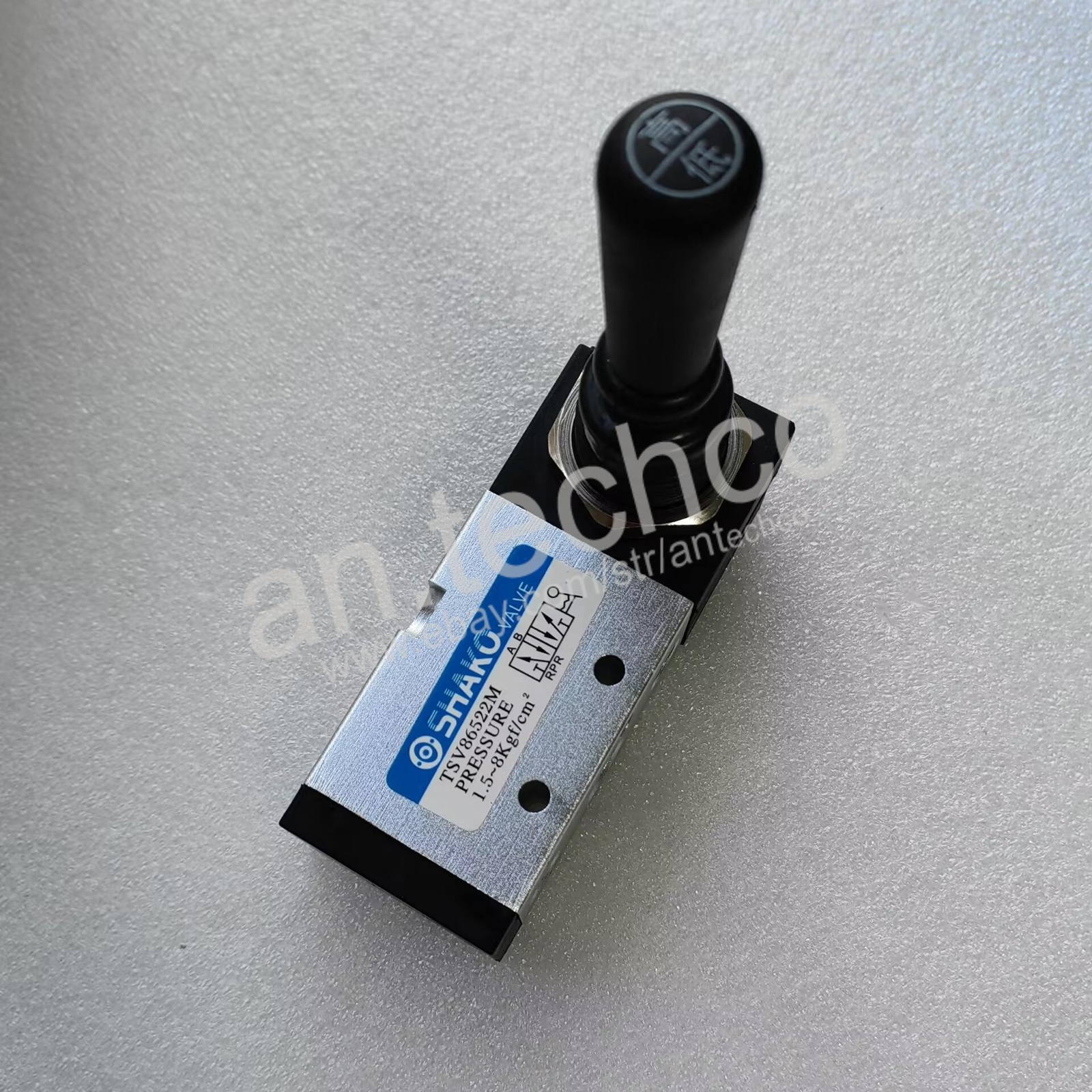 1X FOR Directional Valve Manual Switch Pneumatic Valve TSV86522M TSV86522S