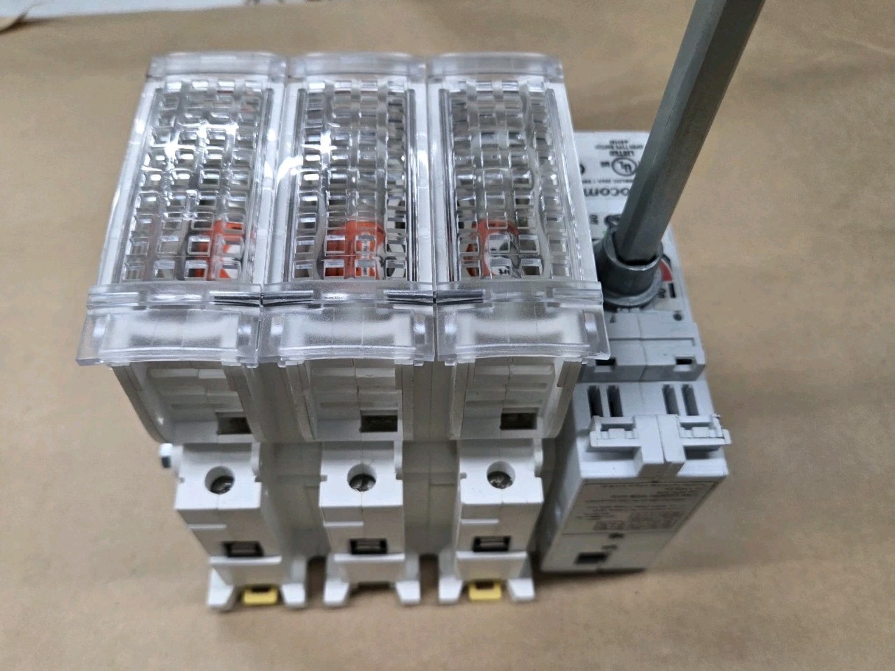 SOCOMEC FUSERBLOC J30A 38613004 SWITCH 30, 3PH