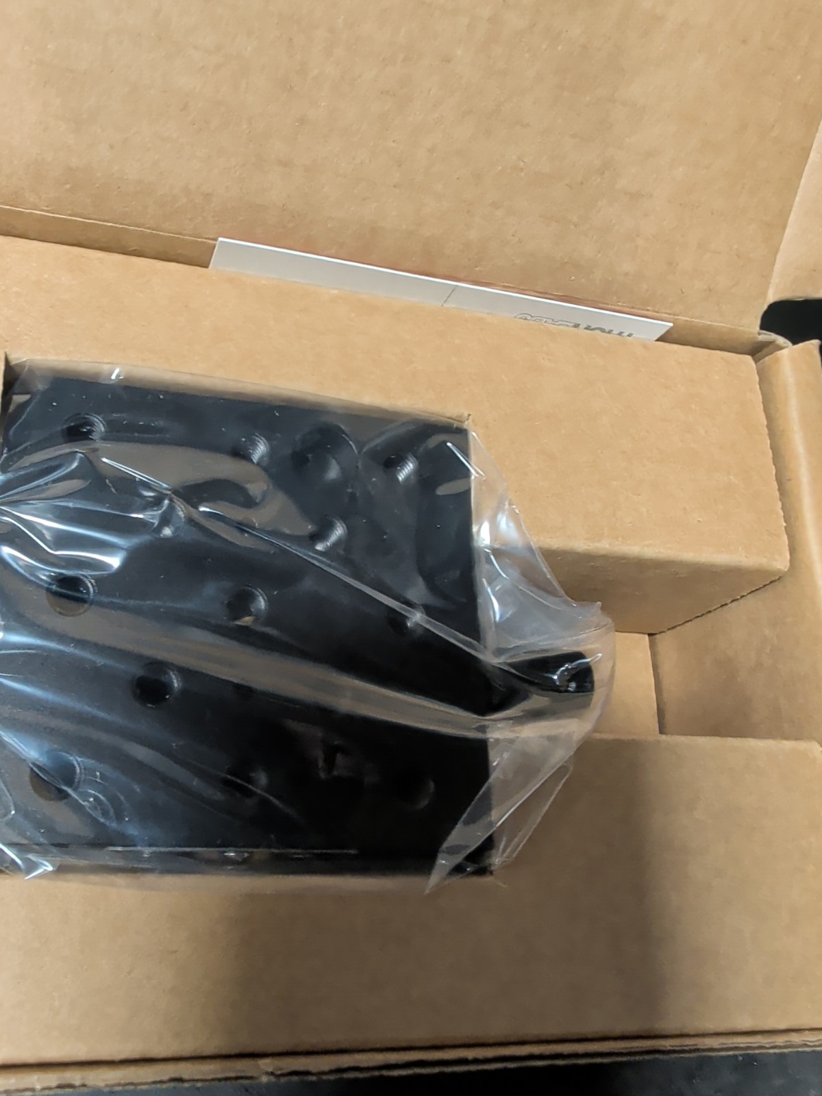 THORLABS DTS25/M M6 X 1.0 TAPS – Factory Packaging – Illinois Stock