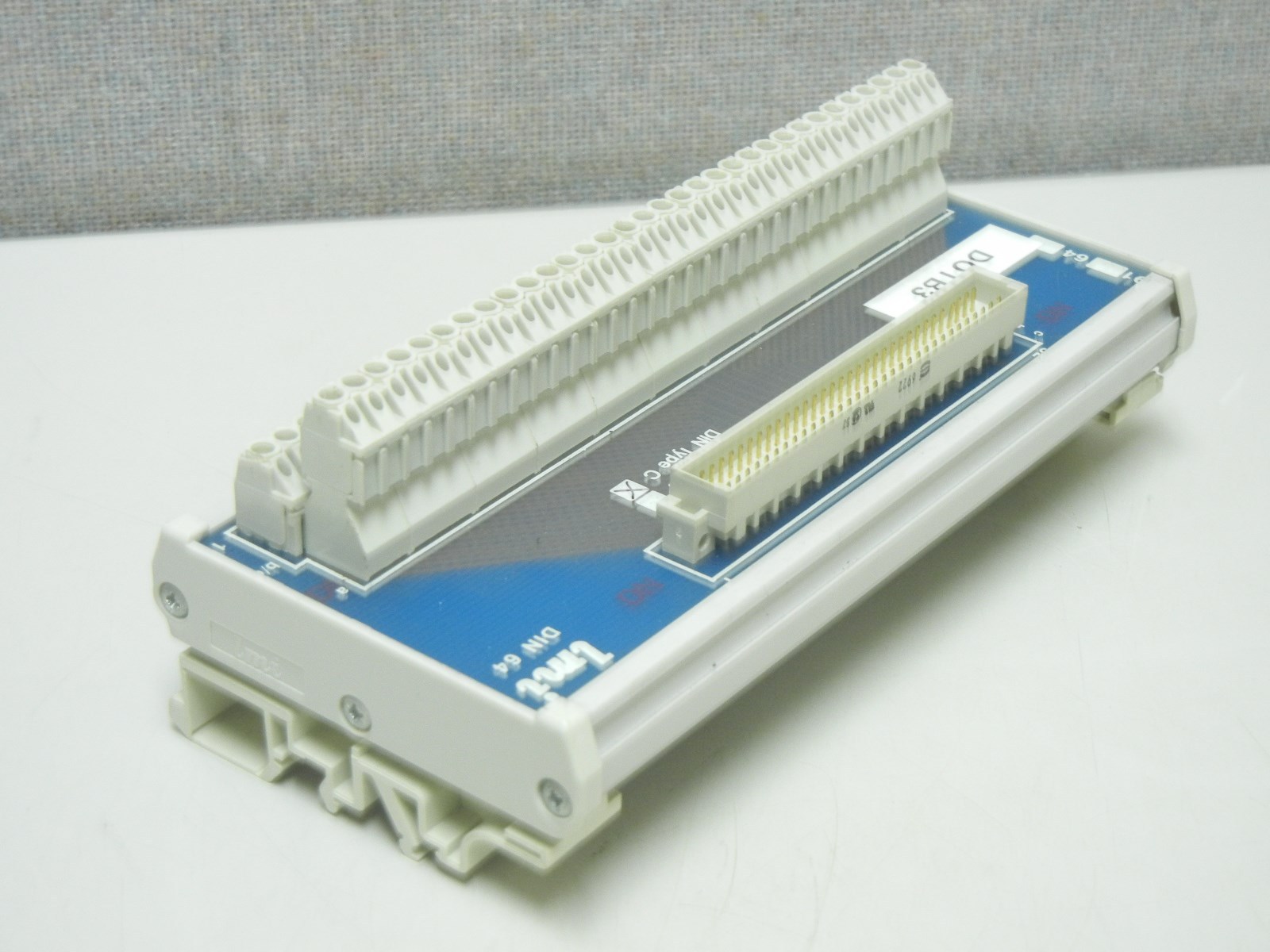 LMI COMPONENTS/ABB/ENTRELEC L91216476-000 USED DIN 64 PTS TYPE C L91216476000