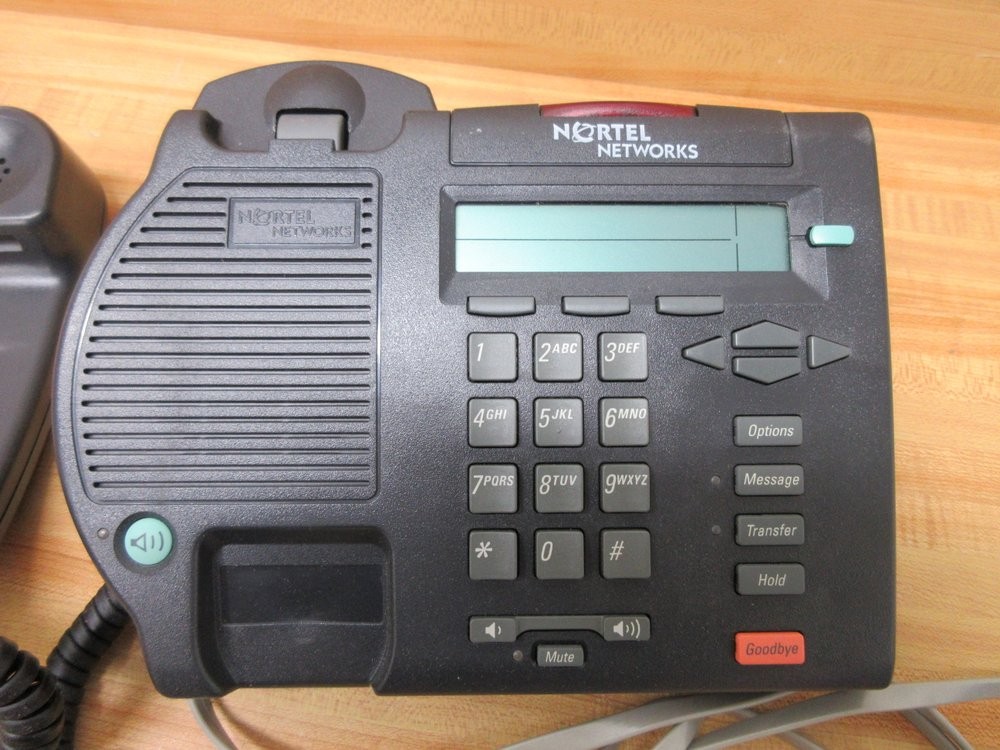 Nortel Networks NTMN32BB70 Network Telephone