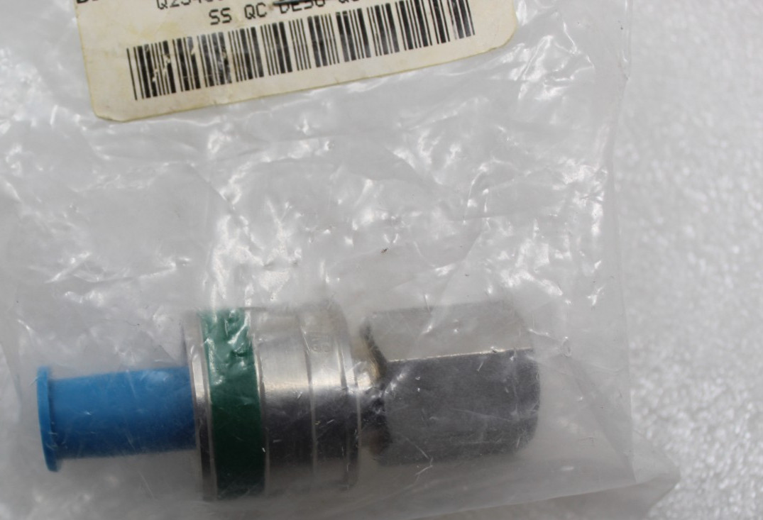 Brand New GENUINE Swagelok SS-QC6-D-4PFK3E QUICK CONNECT STEM VALVE SSQC6D4PF