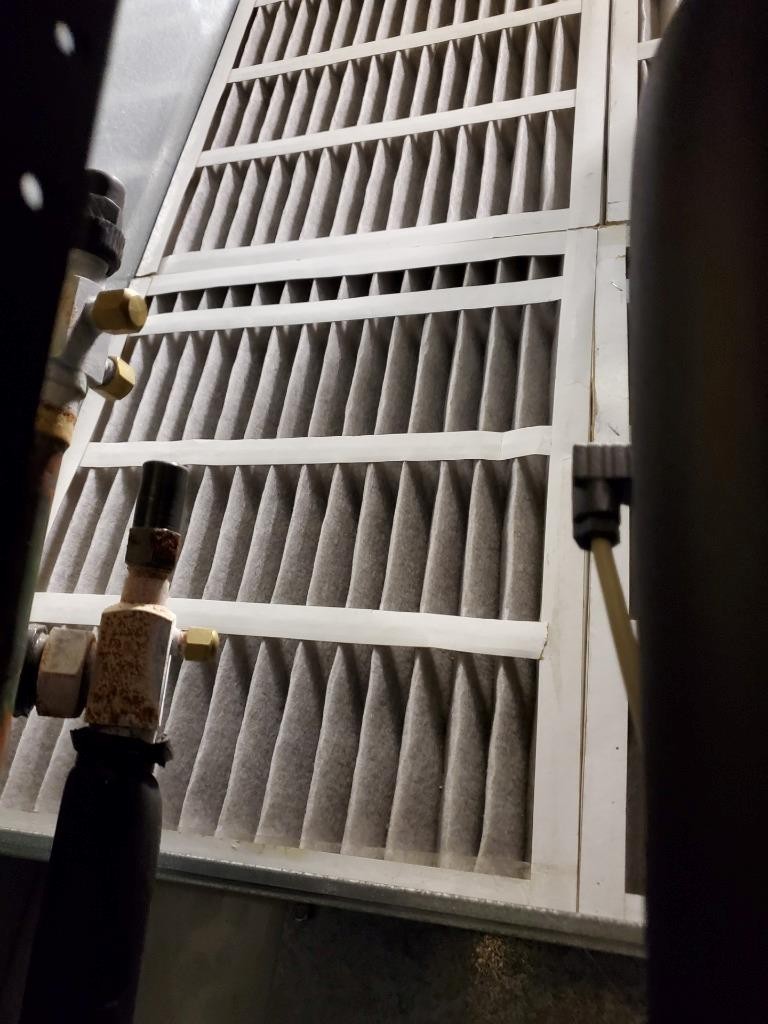 APC PG211D-KAXXX-H3XXX Precision InRoom AC 460V 3Ph 73500 BTU