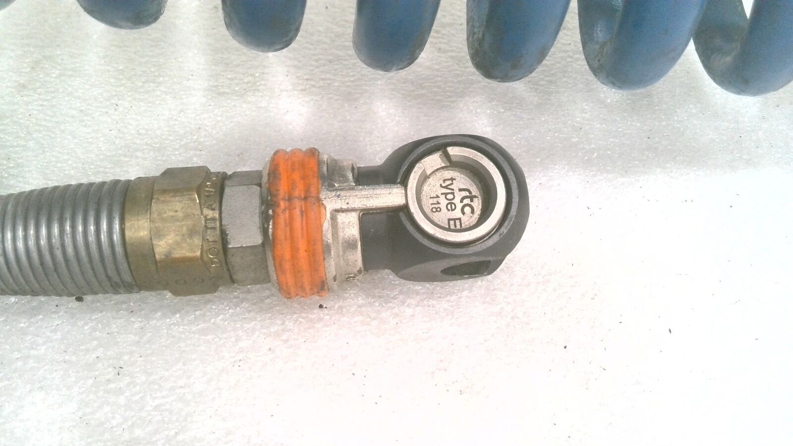SAE J844 TYBE B 1/2″ AIR BRAKE HOSE, W/RTC TYPE E 118 & PCC. SERIES D CONNECTORS