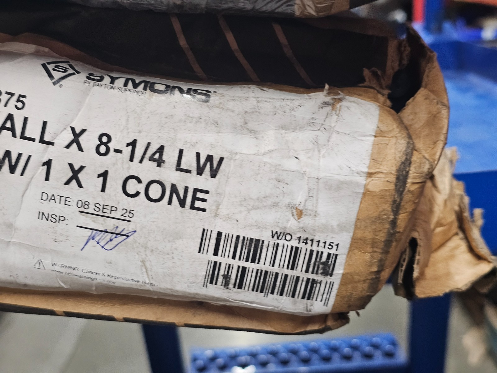 (QTY 100)Dayton Superior 15375 12″ x 8-1/4″ LW Hex Head w/ 1″ x 1″ Plastic Cone