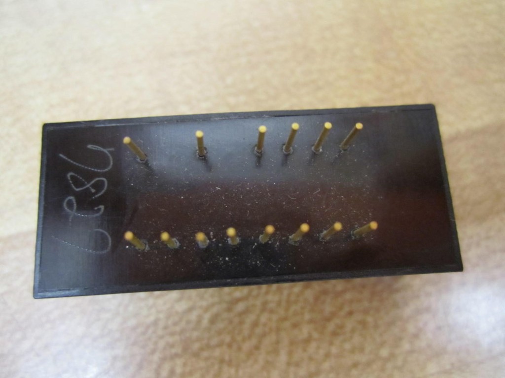 Hybrid Systems DAC 3711-10-BCD