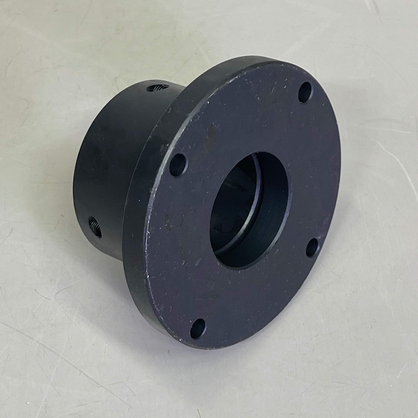 STAFFORD Flanged Shaft Mount, Made In USA 1-1/2″ Dark Grey Steel 1L108MXR