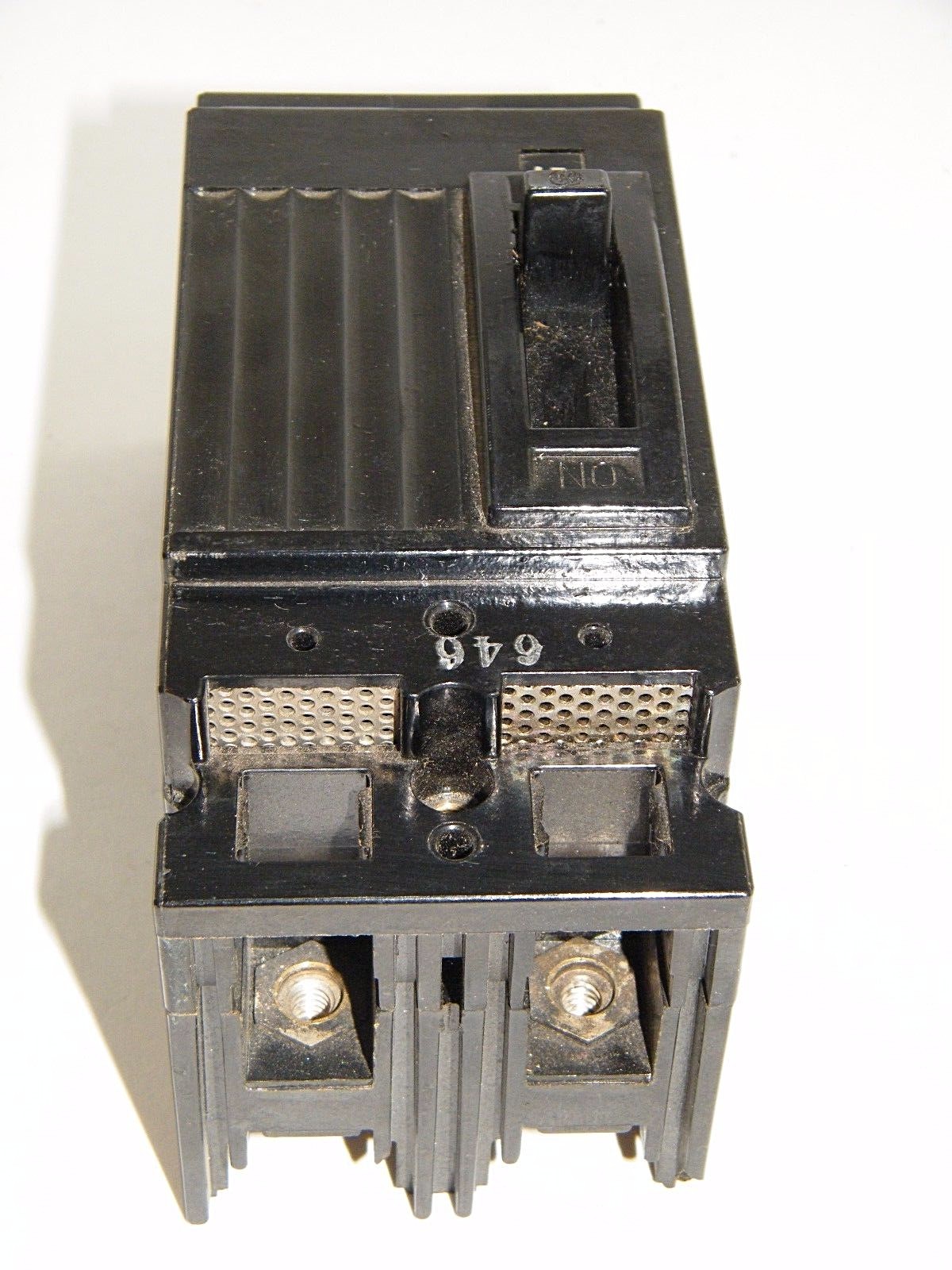 GENERAL ELECTRIC / GE 2 POLE CIRCUIT BREAKER 20AMP 240v ac, TE122020 125-250v dc