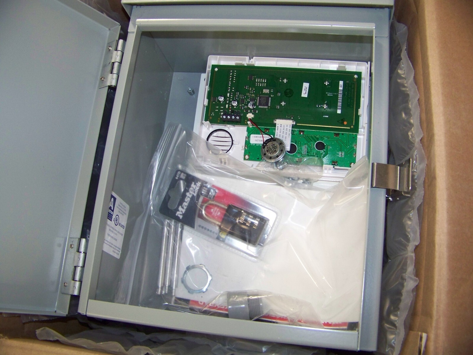 Austin Electrical Enclosure 12″ X 10″ X 6″ N3R SM WP PER DWG 12106WS004 New