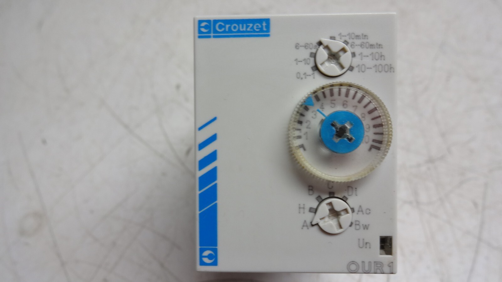 Crouzet OUR1 Multi-function,Multi-range,Multi-voltage, Relay output, 88867105