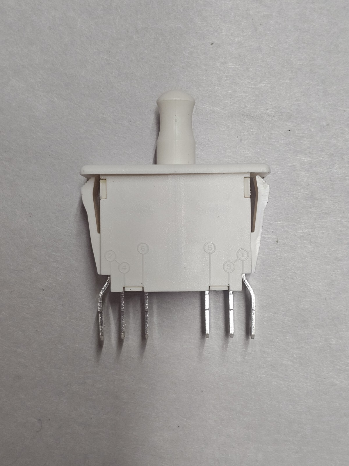 *Lot of 5* E-Switch PP2-1U7-2B2 Pushbutton Switch PP2 DPDT 16A AC 125V