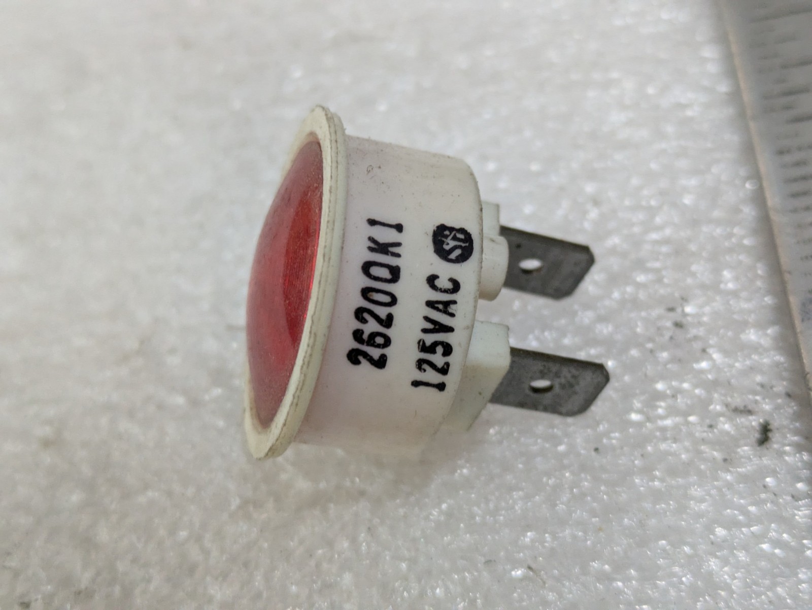 Chicago Miniature 2620QK1 Red Neon Panel Indicator Light 125VAC Industrial OEM