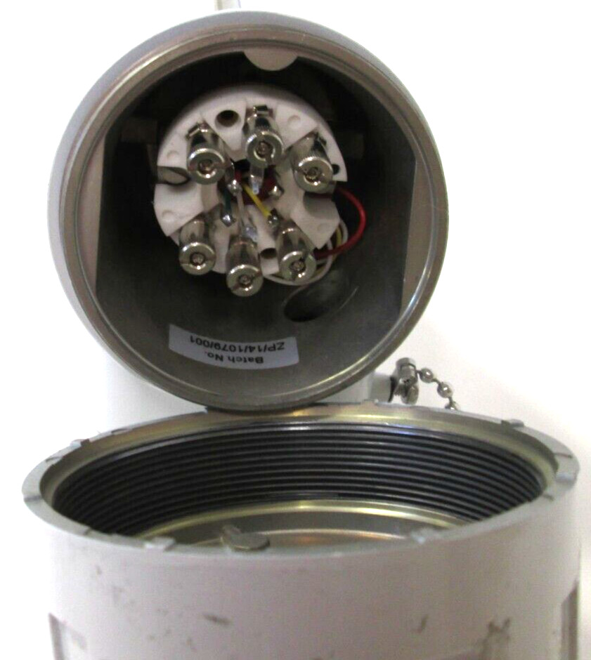 FOX THERMAL INSTRUMENTS FLOW METER-TEMP, FT3-15RSSSTE3DDMB, 3/4″ NPT, SURPLUS