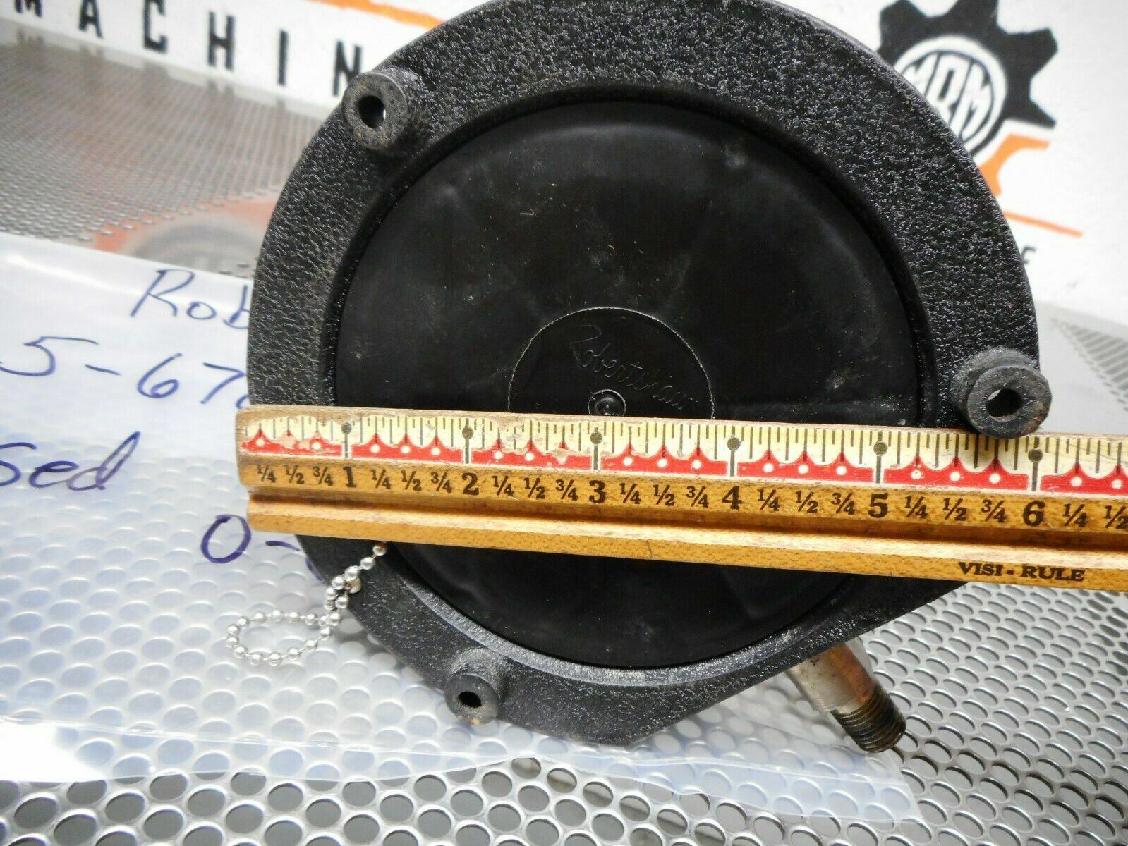 Robertshaw 5-672-D 0-600 ACRAGAGE AISI 316 Tube SAE 1018 Socket Used Warranty