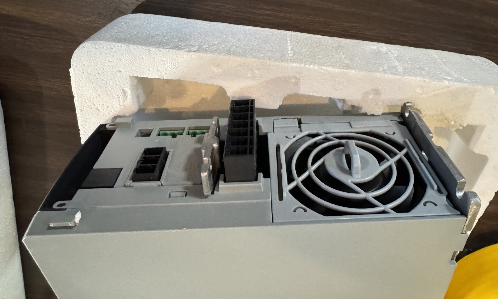 New Genuine GE AF-600 FP Drive 6KFP23002X9XXXA1 2 HP 1.5KW Denmark NextDay Air