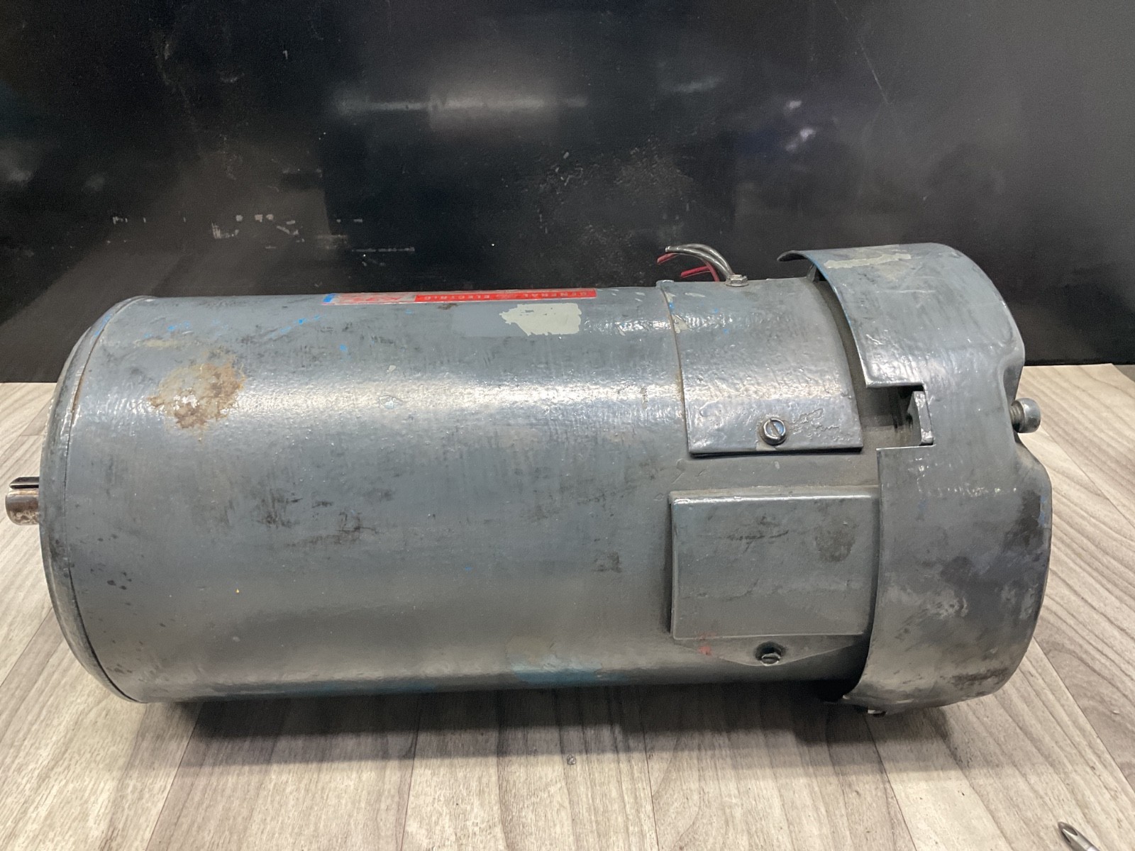 GENERAL ELECTRIC GE K-3 DC MOTOR 5CD123PE001B 1.5HP 180V 1750/2050 RPM #12B47PR3
