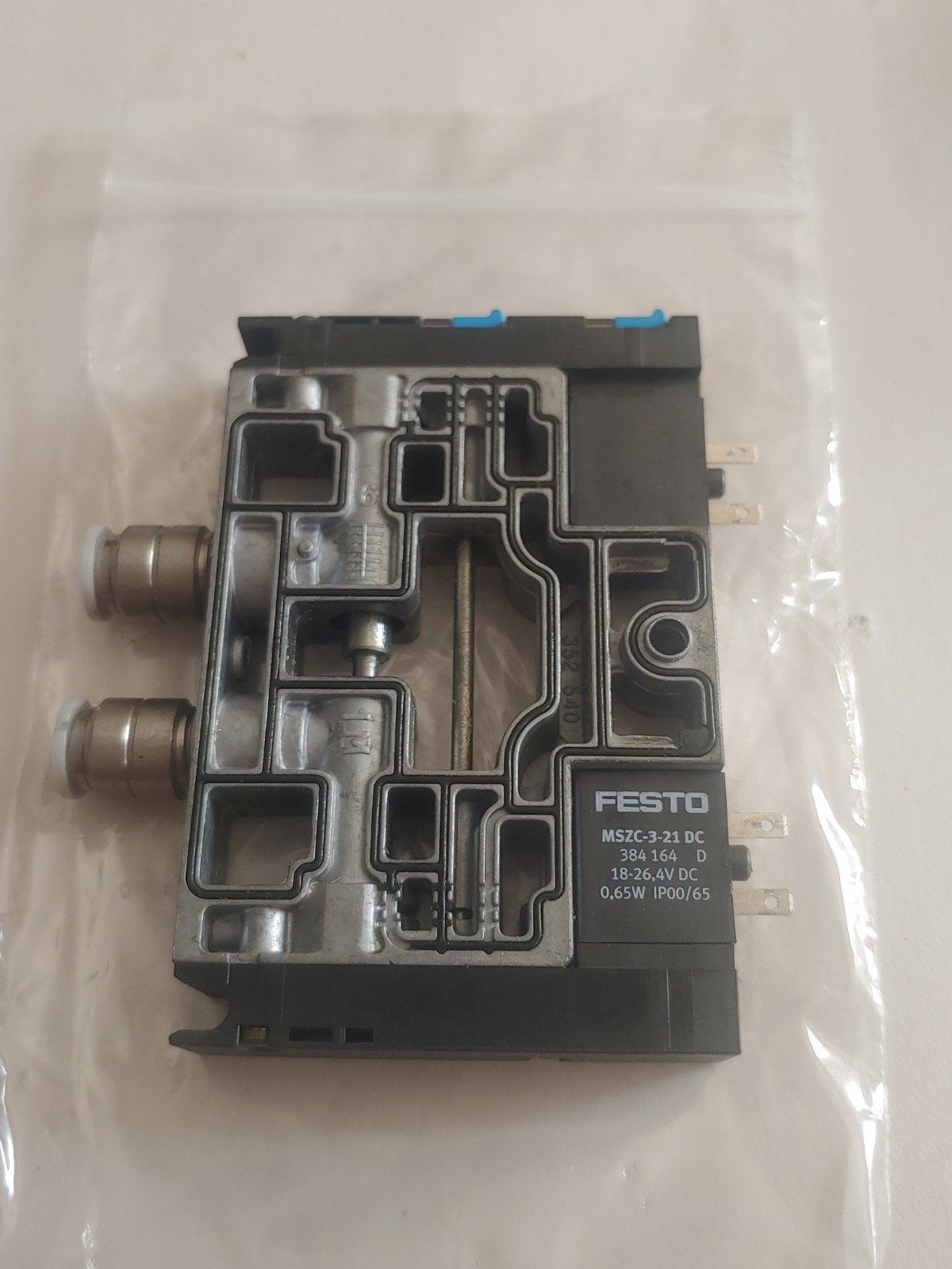 Festo 161 361 M402 Solenoid Valve MSZC-3-21 DC 384 164 D 18-26.4V DC 0,65W