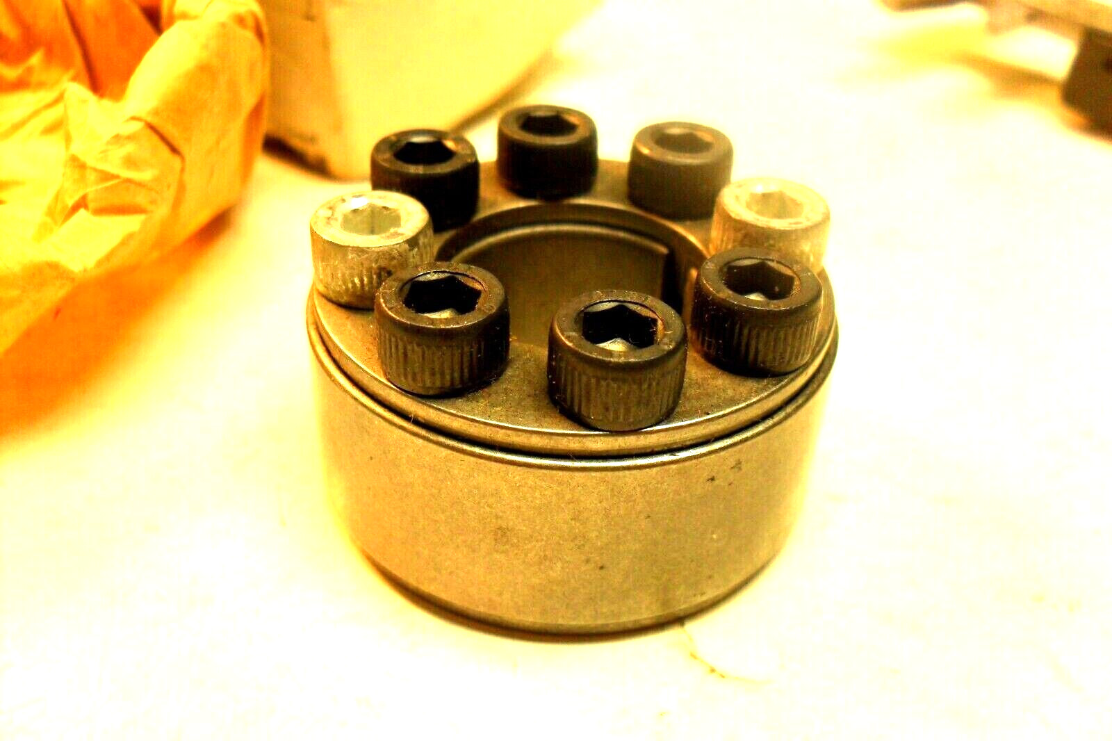 Fenner Drives B-LOC Series B400 7/8″ Bore x 47mm od nib