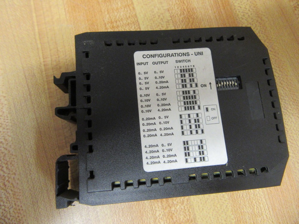 ABB/Entrelec C.A.I.S.-E UNI Universal Converter 0.011.700.00