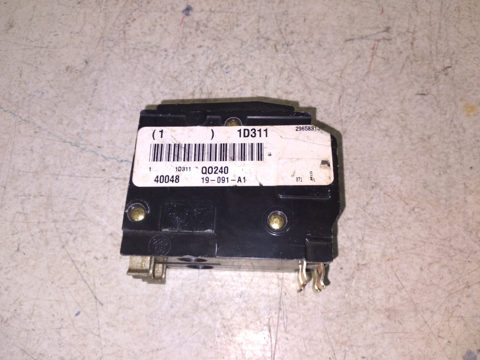 Square D Plug in Circuit Breaker (2 Pole) 40 Amp 120/240 VAC #1D311(Q0240) D146