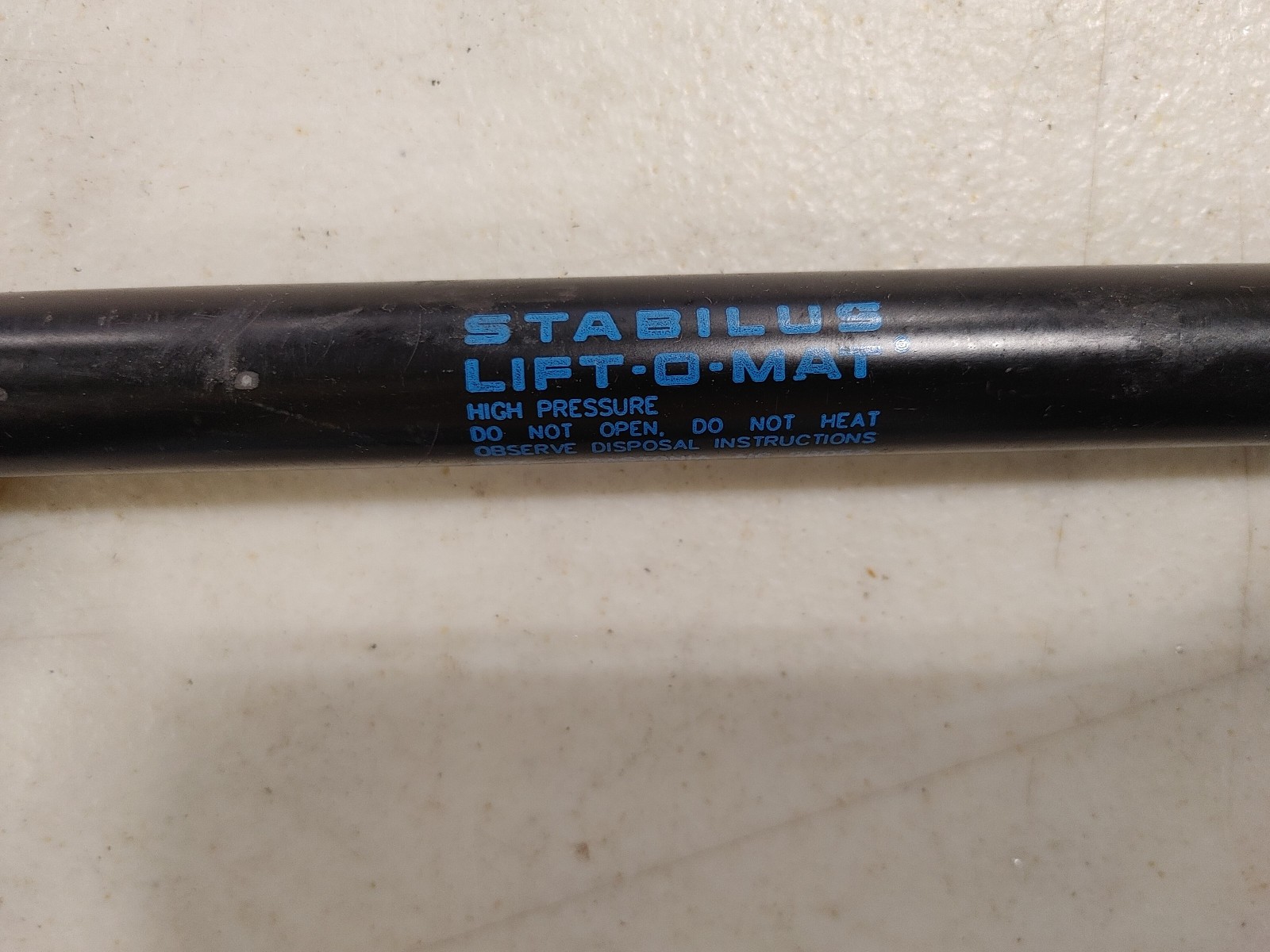 Genuine High Pressure Damper LIFT-O-MAT 19 In Ext STABILUS 950528 (R2CW)