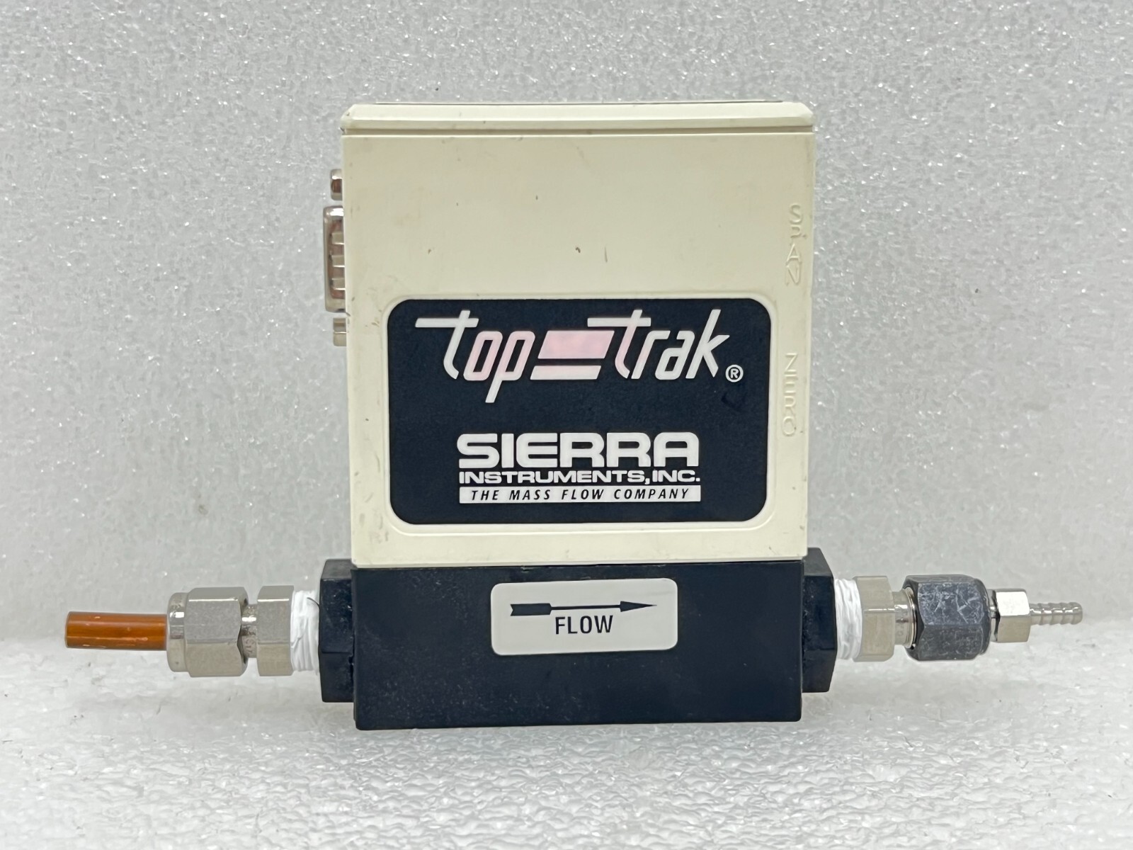 SIERRA INSTRUMENTS 822-2-OV1-PV1-RD TopTrak Mass Flowmeter / Great Condition