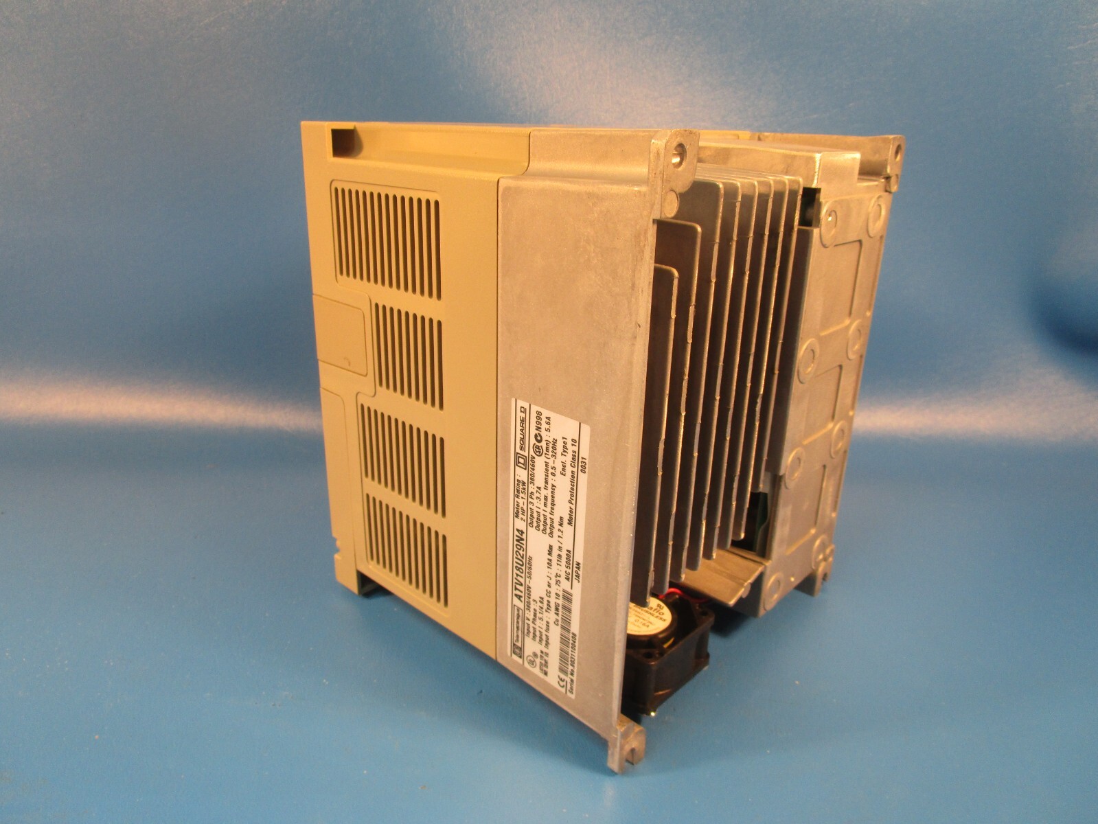 Telemecanique ATV18U29N4U, AC Drive, 2 HP/1.5 KW, 380-460VAC, 50/60HZ (SCHNEIDER