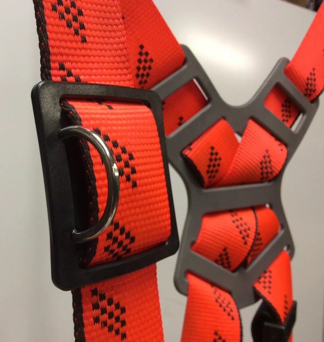 Harness MSA Full Body XLG Vest Style P#10091456 Rigging Climbing D-Ring Safety