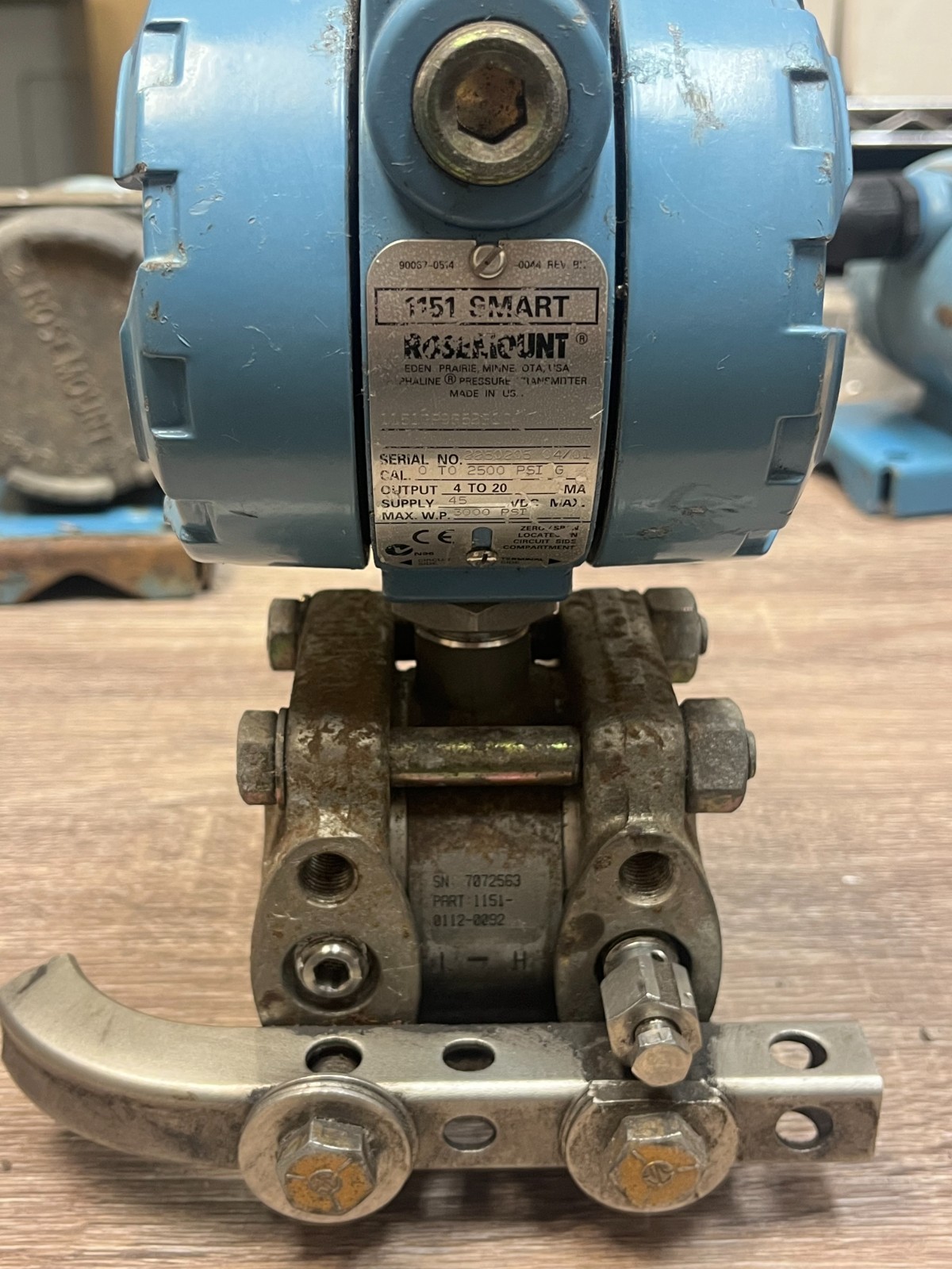 Rosemount 1151GP9 Gauge Pressure Transmitter 4-20mA w/Bracket