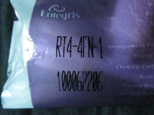 Entegris RT4-4FN-1 TRT 14X14MNPT