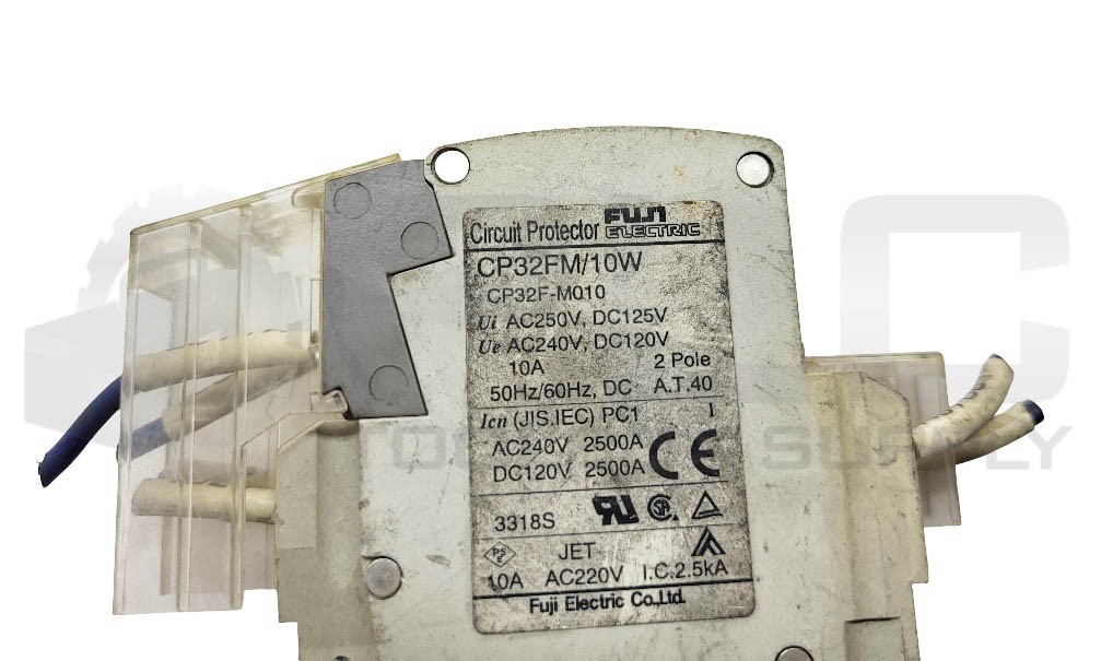LOT OF 5 FUJI ELECTRIC CP32FM/10W CIRCUIT PROTECTOR 10A 2P CP32FM CP32F-M010