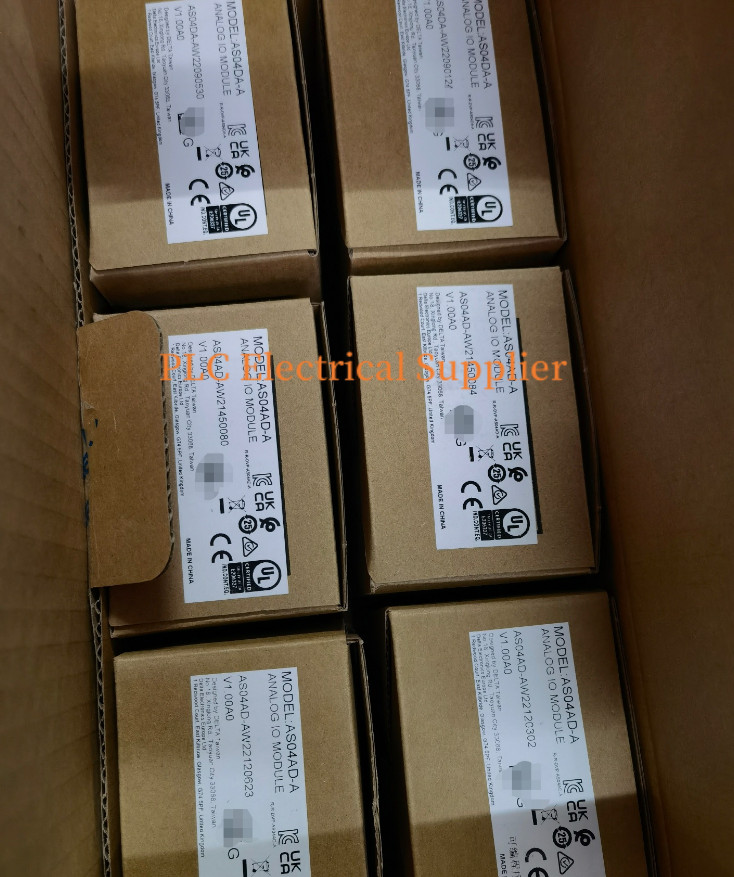 AS04AD-A 1PCS Newest&In Stock With Box Delta AS04AD-A Input Analog Module