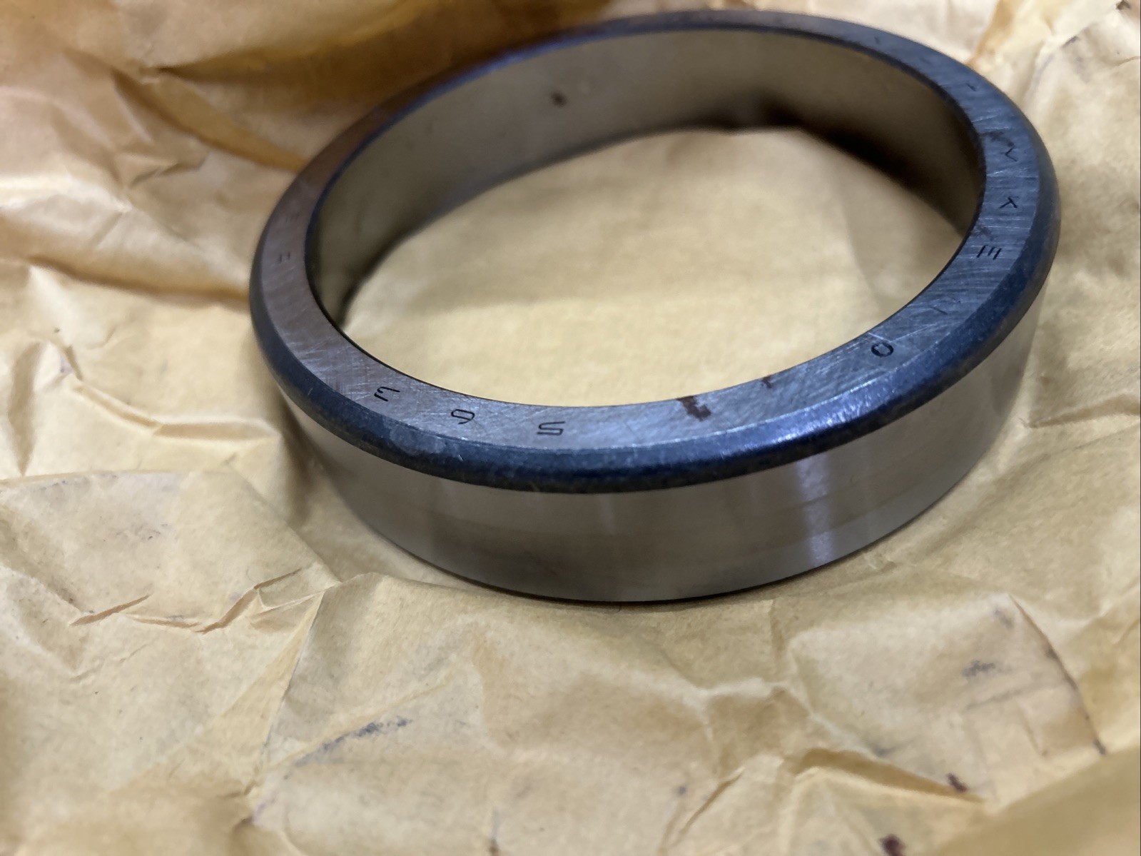 1 NEW TIMKEN 563 TAPER ROLLER BEARING CUP NIB/NNB ***MAKE OFFER***