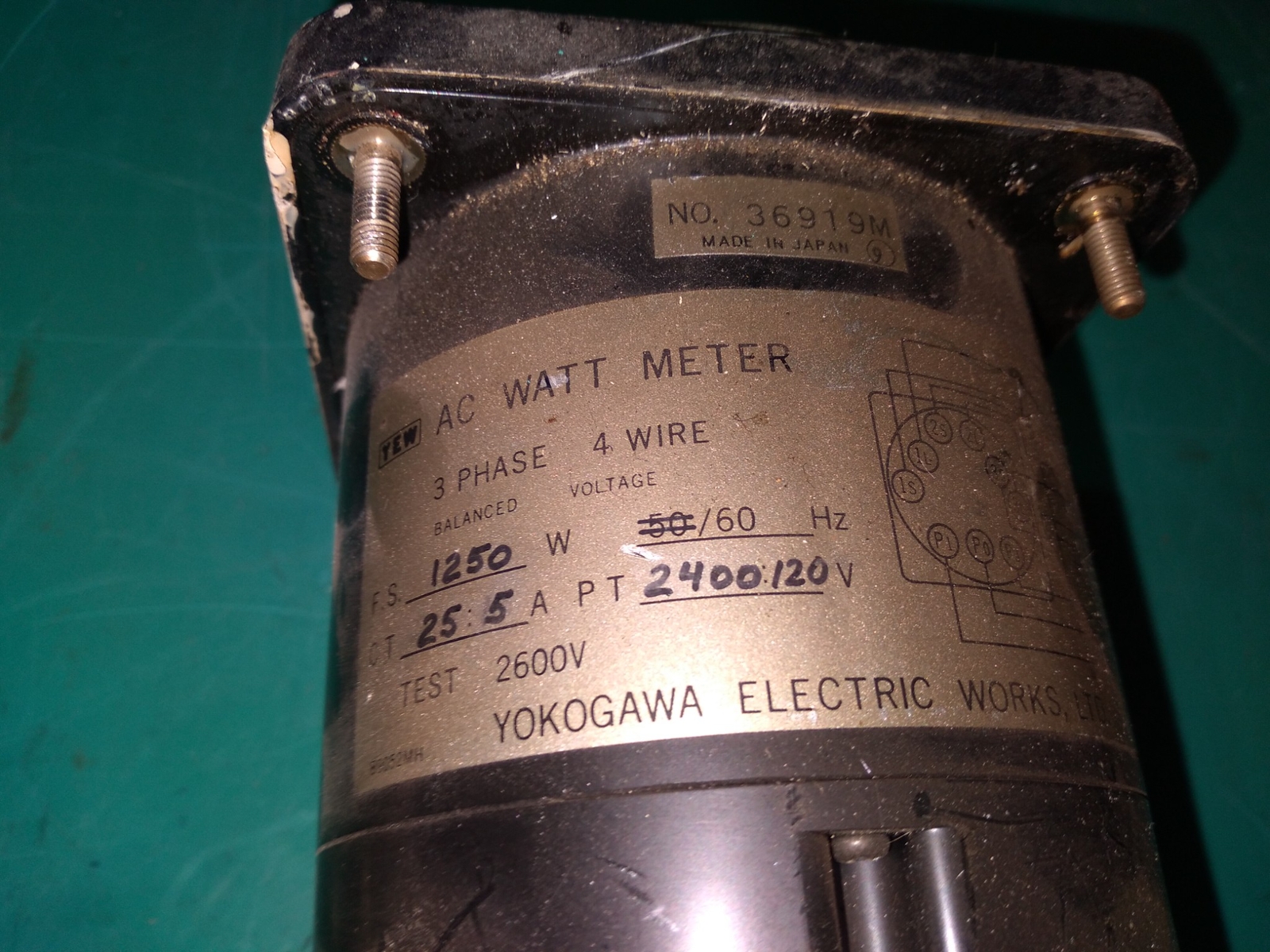 YOKOGAWA SZ9 G-01 31471 36919M 1250W 60HZ 25.5A 2400/20V 0-125 WATT METER