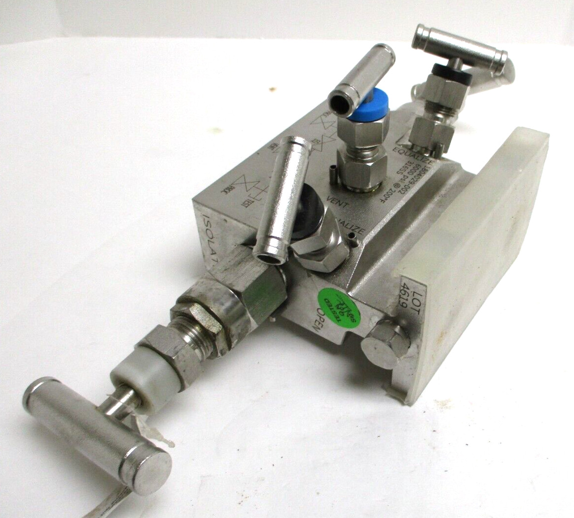 ASEA BROWN, 1804029-002, 5-VALVE MANIFOLD, 6000 PSI, w/o MOUNTING BOLTS, SURPLUS