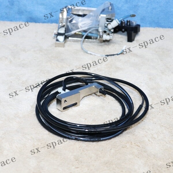 1PCS EE-SPX403 EE-SPY402 SMC MXU6-15 THK ER 100% tested by DHL or FEDEX