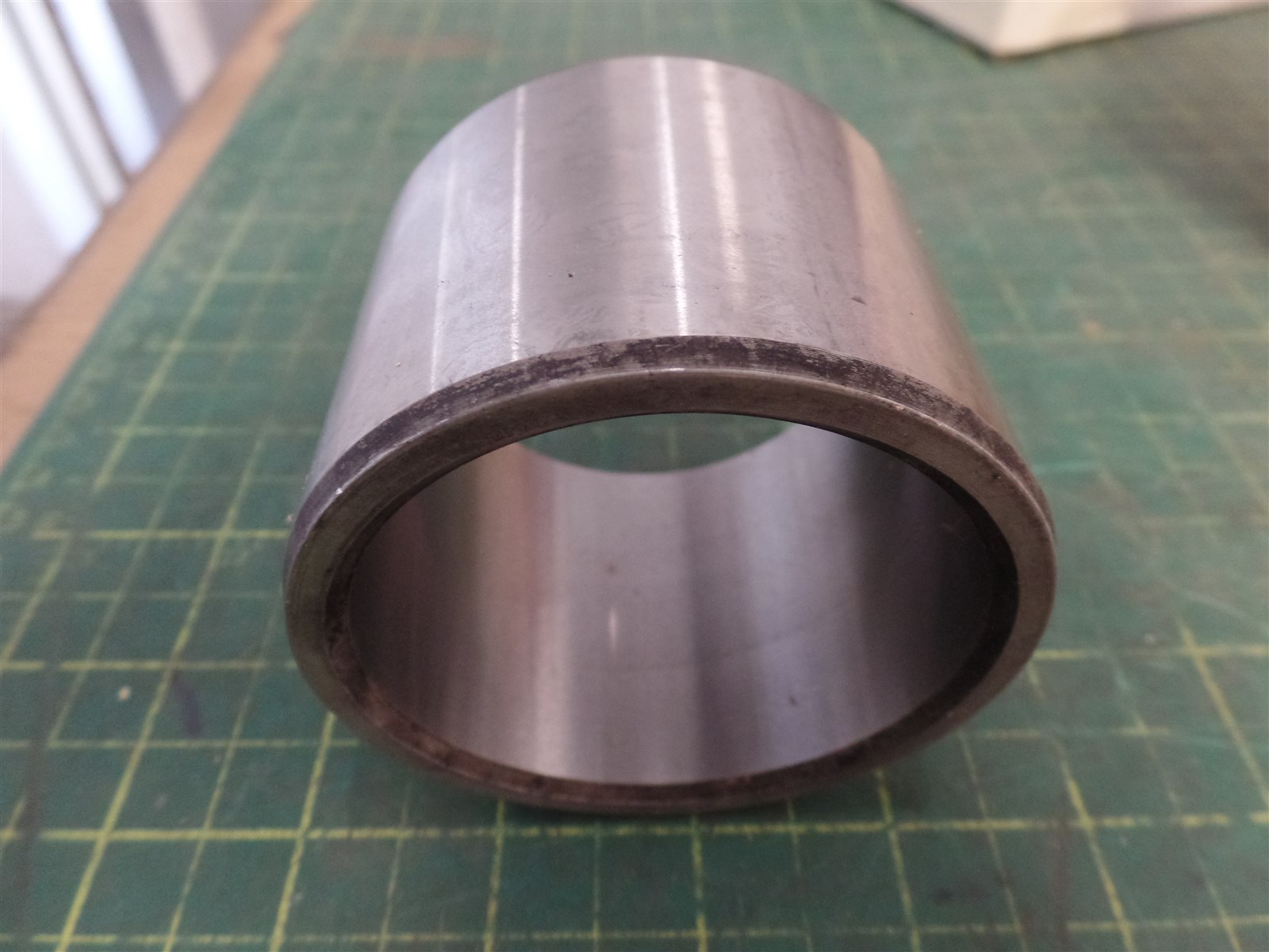 GENUINE TEREX 10-206644200 BUSHING, 2-1/2″ I.D. x 3″ O.D. 2-1/4″ L, TROJAN O&K