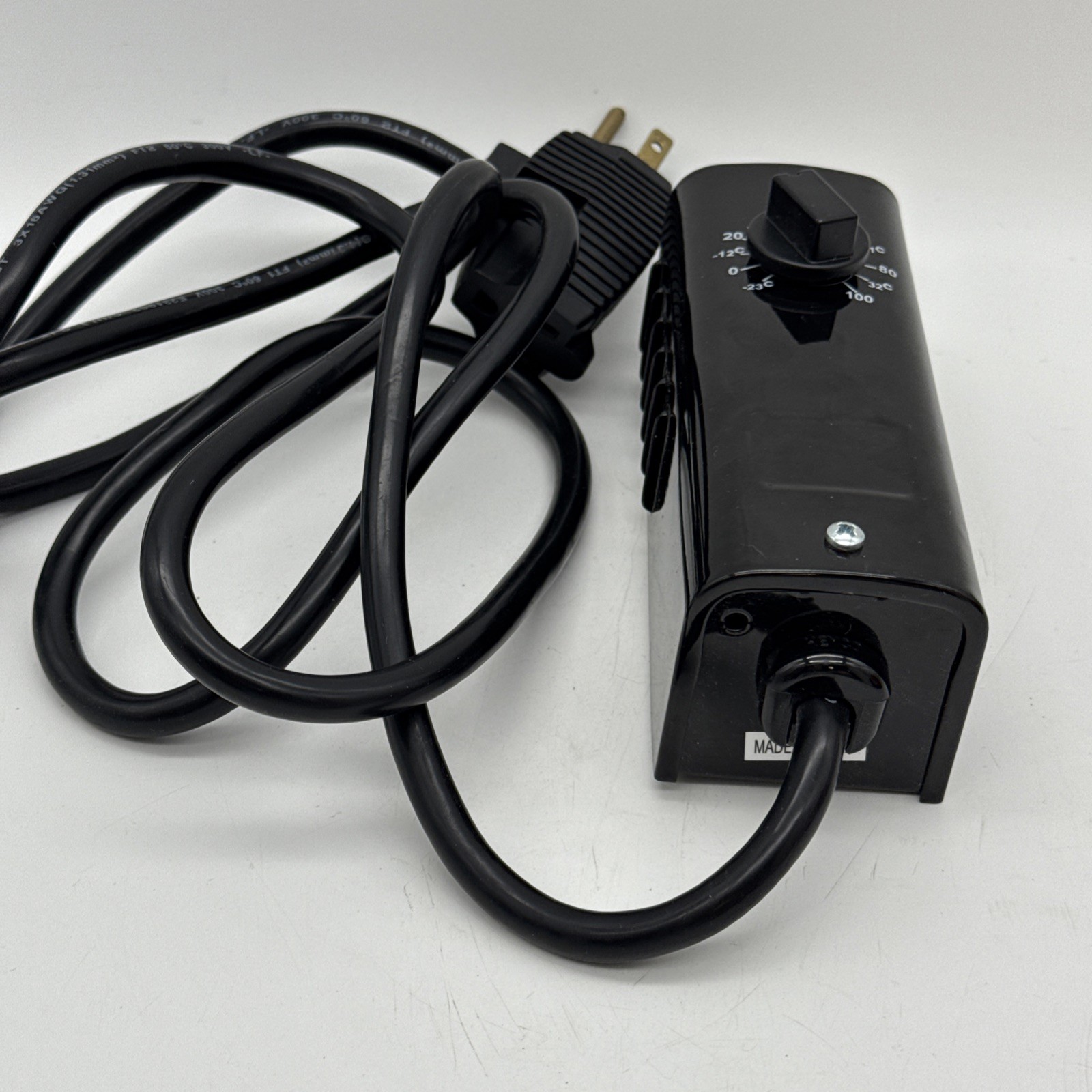 TPI Corporation KTO-121 Bi-Metal KT Series Line Voltage Portable Thermostat New