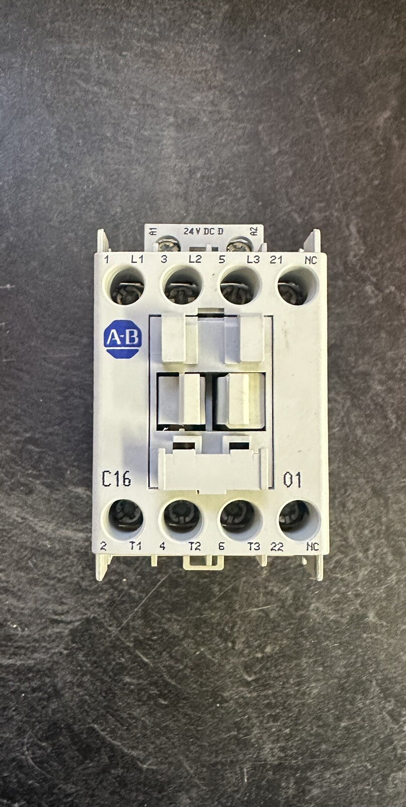 Allen Bradley 100C16D 01 Contactor Relay Series B 100-C16D*01 Ser B