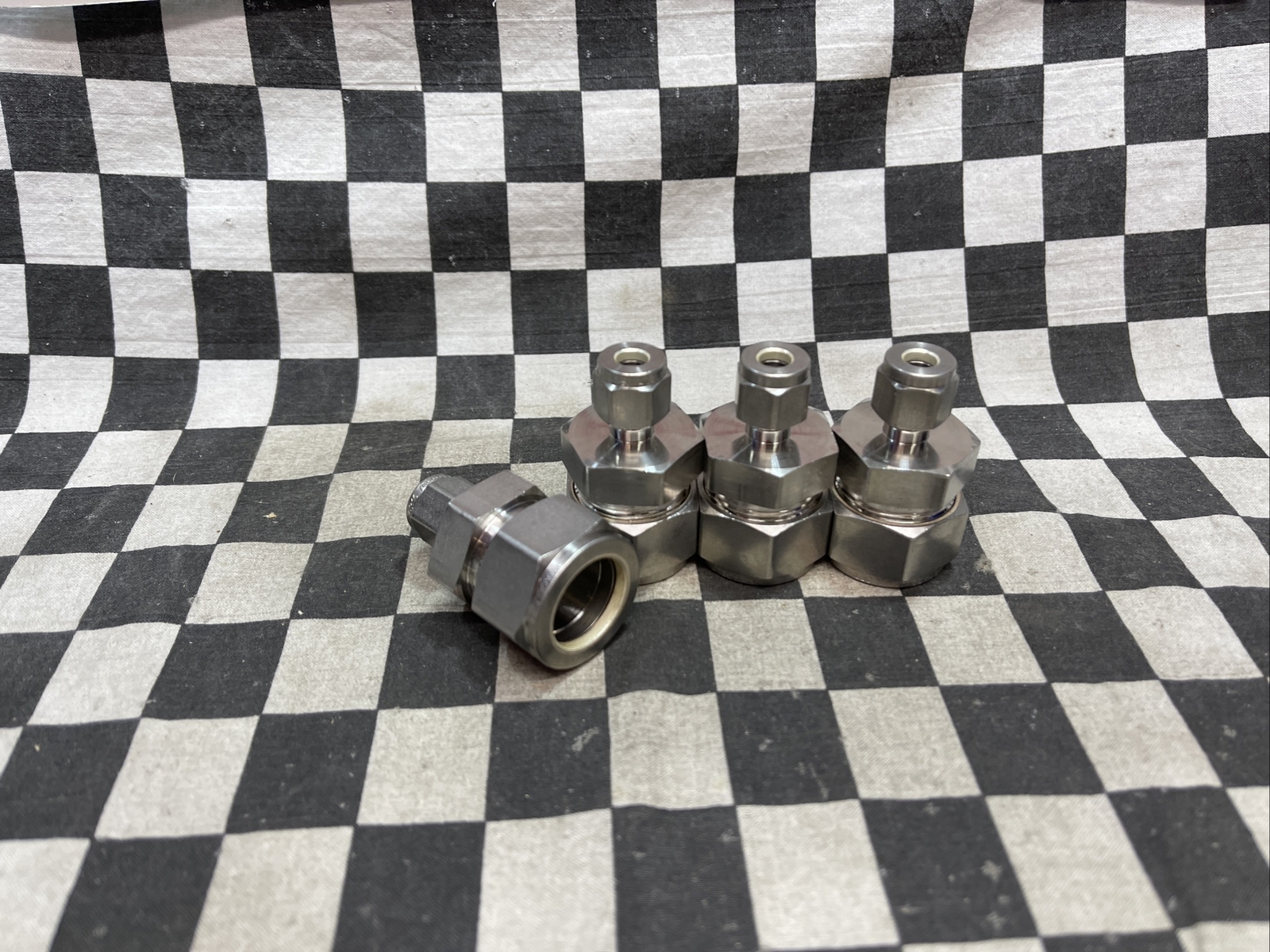 SWAGELOK REDUCER UNION 3/4″ X 1/4″, SS-1210-6-4, LOT OF 4, SHIPSAMEDAY#1606V7