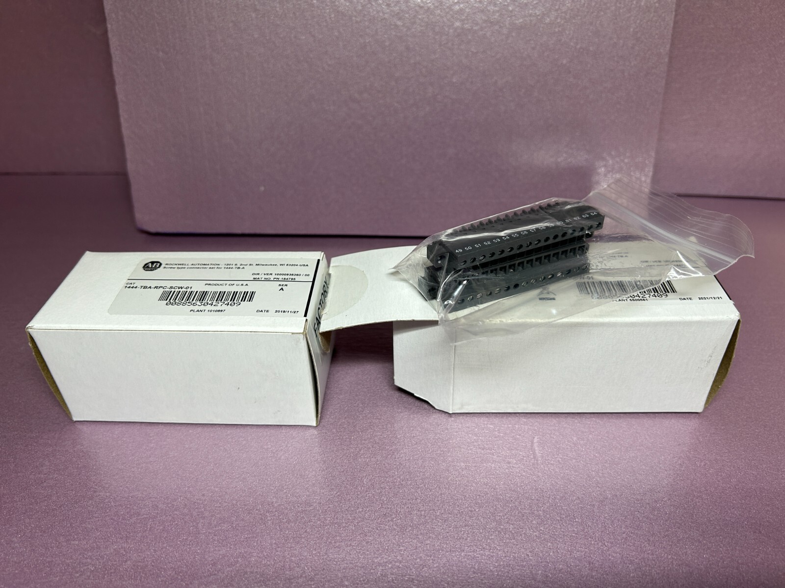 New Allen Bradley 1444-TBA-RPC-SCW-01 Plug Connector Set 1444TBARPCSCW01