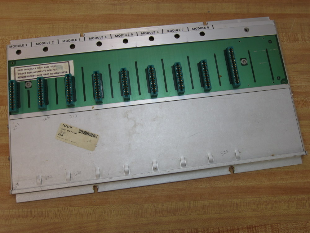 Uticor 75C48 8-Slot Chassis Rack 75C47